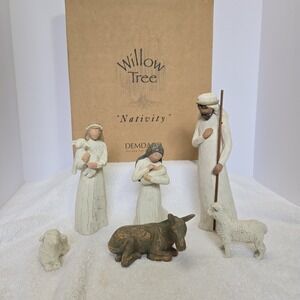 Demdaco Willow Tree 26005 Nativity Hand Painted Sculpted Figures ****Please Read